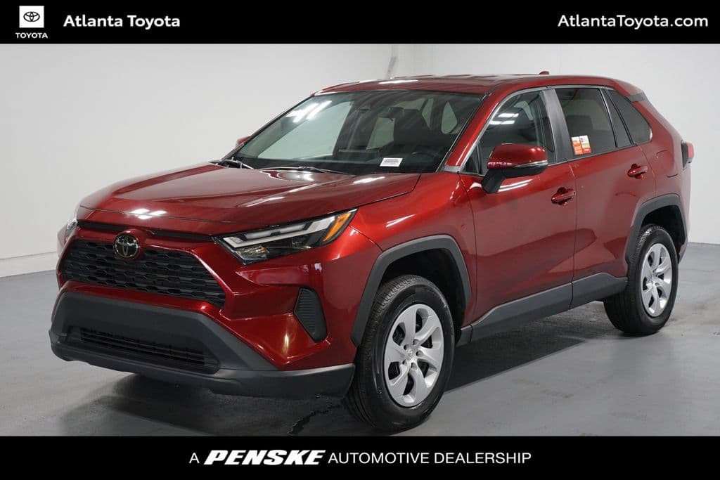 2025 Toyota RAV4 LE — photo 1 of 33