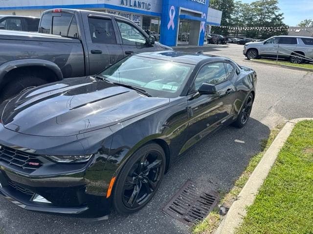 2024 Chevrolet Camaro 2LT — photo 1 of 6