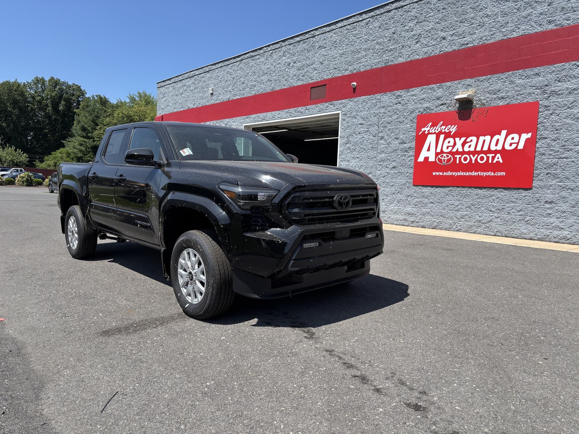 2026 Toyota Tacoma 4WD SR5 — photo 1 of 49