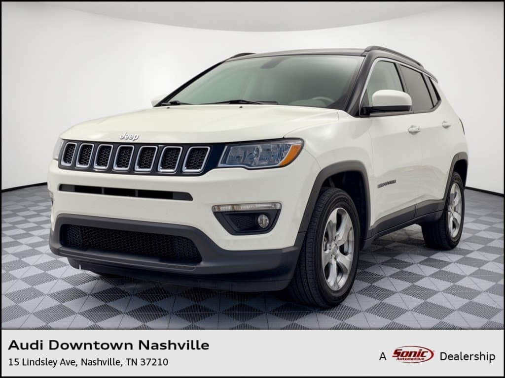 2018 Jeep Compass Latitude — photo 1 of 31