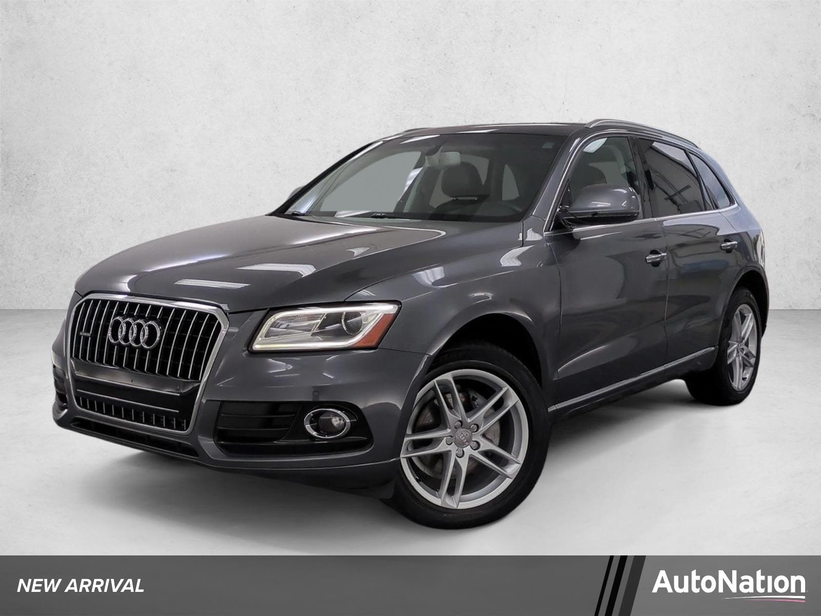2017 Audi Q5 Premium Plus — photo 1 of 30