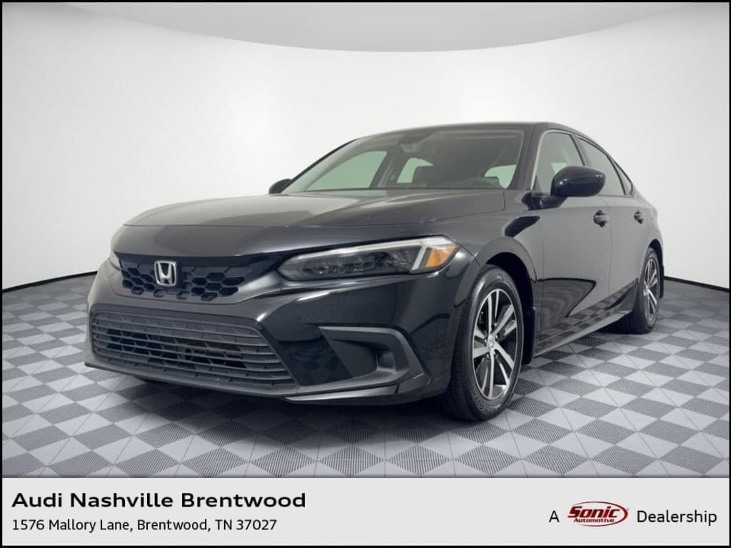 2024 Honda Civic Hatchback LX — photo 1 of 32