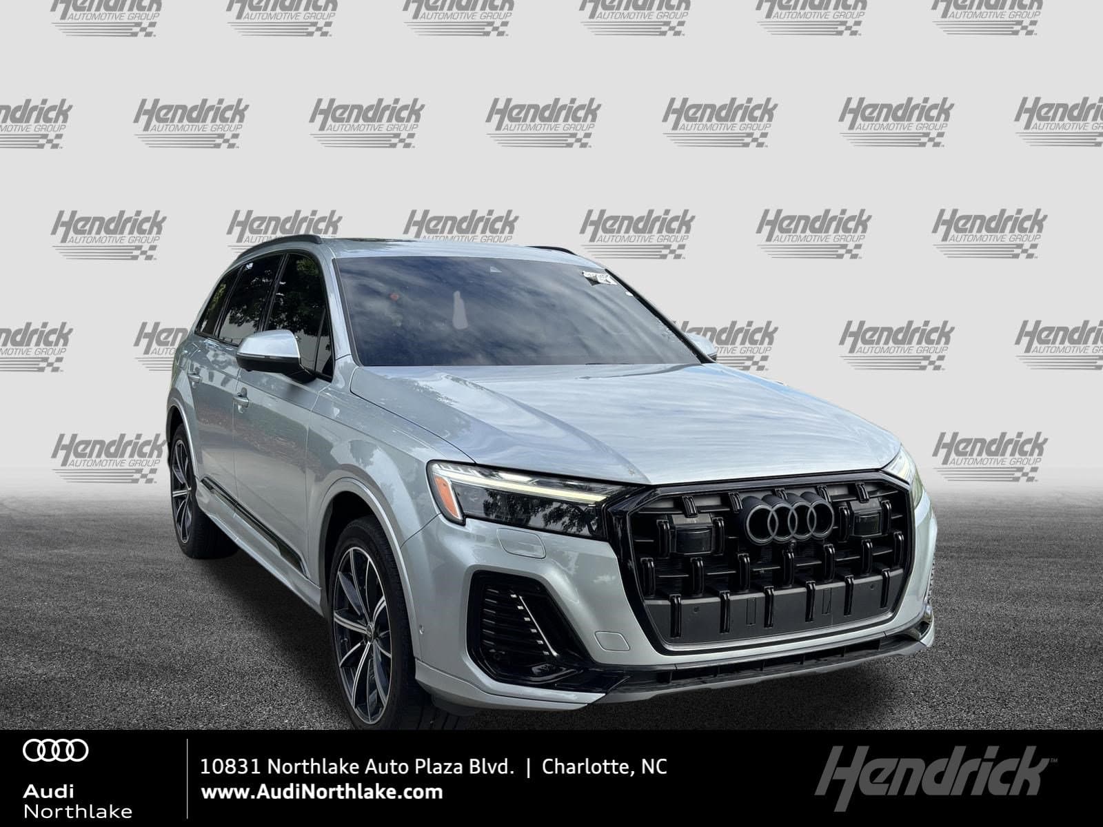 2025 Audi Q7 Premium Plus — photo 1 of 38