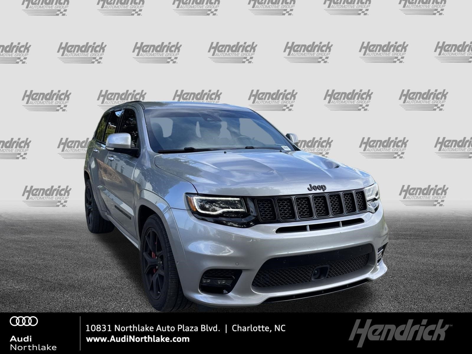 2021 Jeep Grand Cherokee SRT — photo 1 of 38