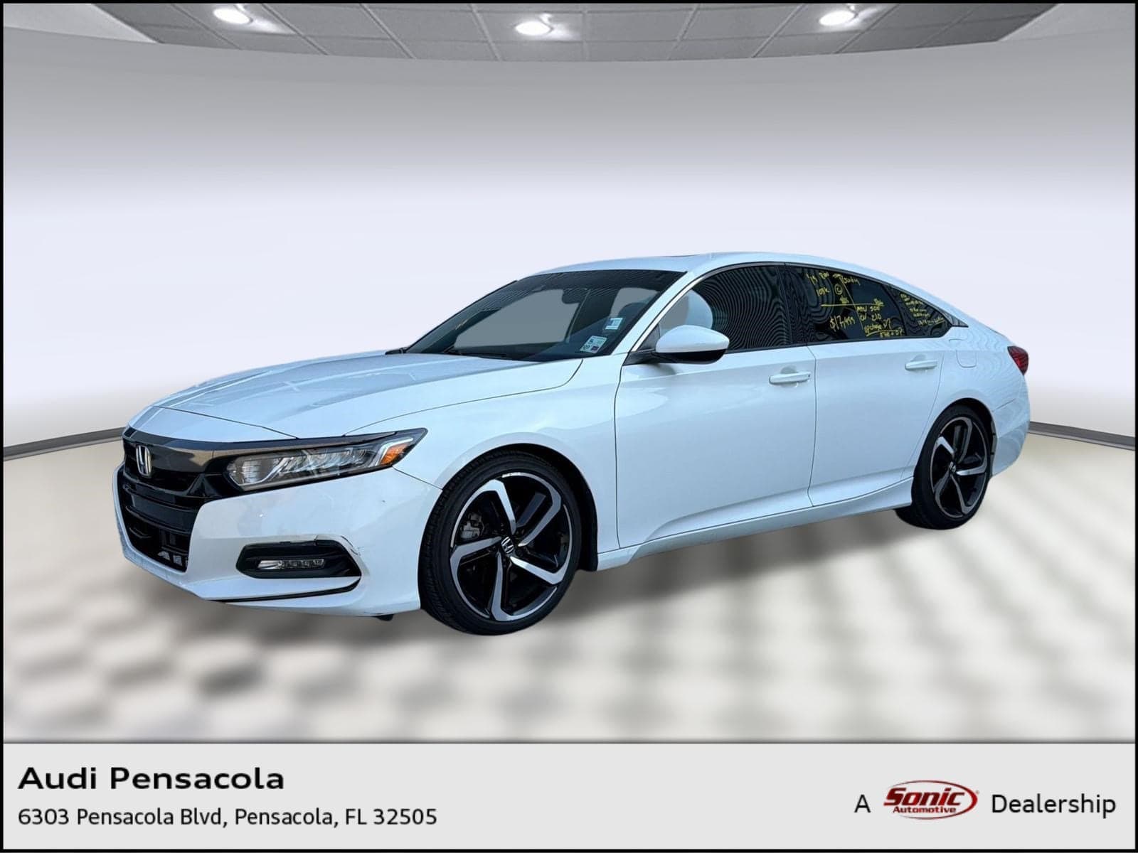2019 Honda Accord Sedan Sport 2.0T — photo 1 of 6