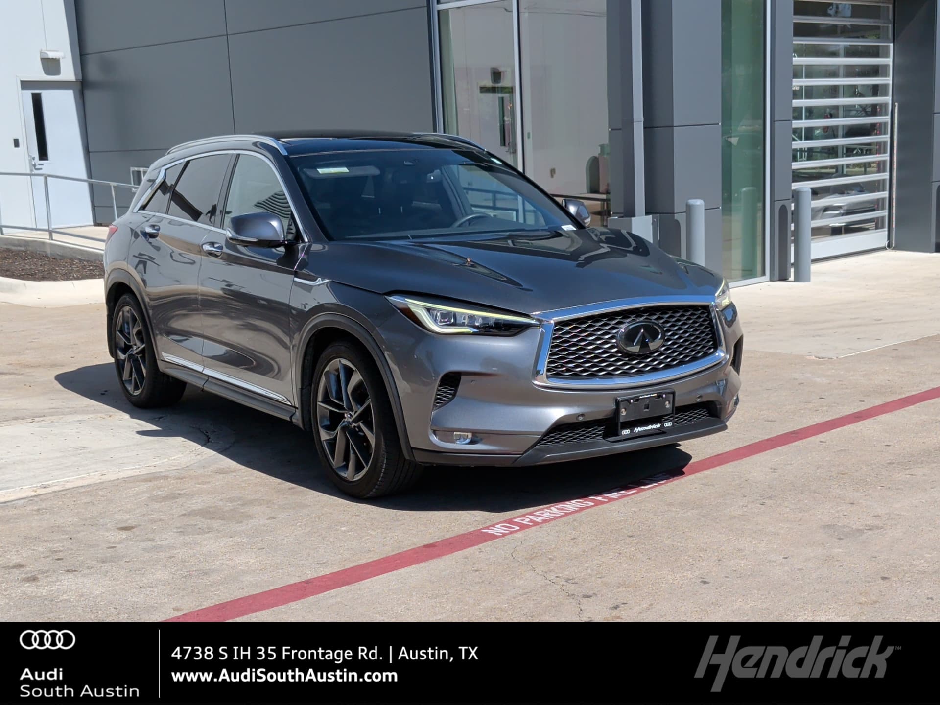 2019 INFINITI QX50 ESSENTIAL — photo 1 of 39