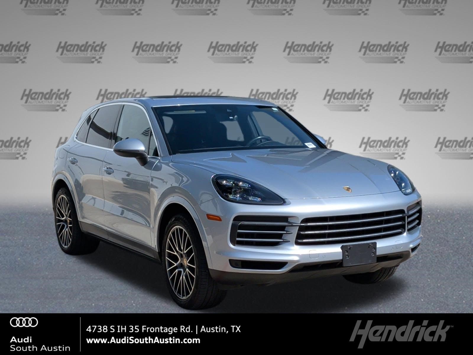 2020 Porsche Cayenne Base — photo 1 of 38
