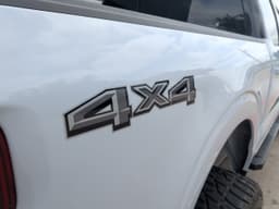 Extra Photo