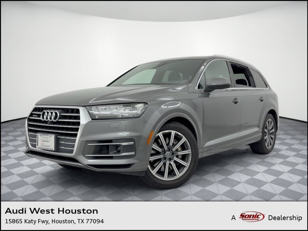 2017 Audi Q7 Prestige — photo 1 of 31