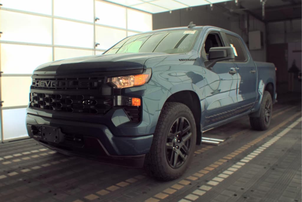 2024 Chevrolet Silverado 1500 Custom — photo 1 of 16