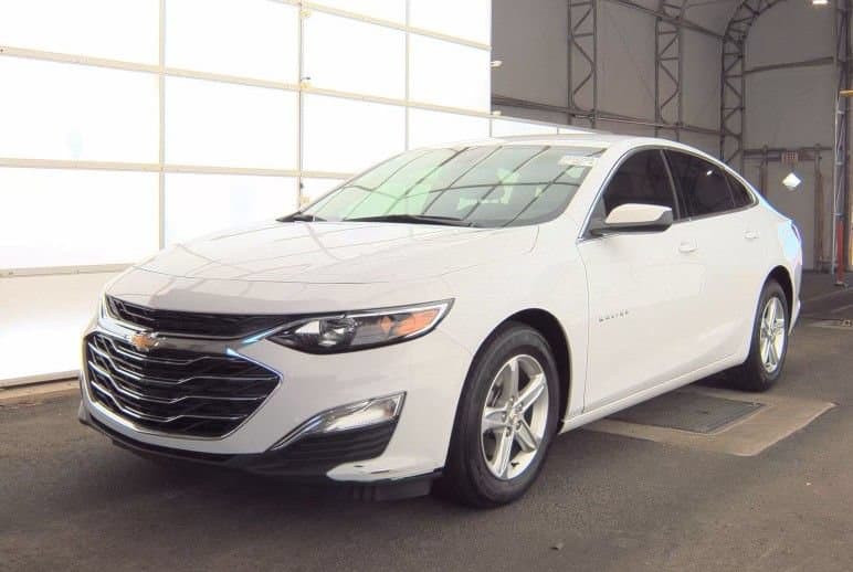 2024 Chevrolet Malibu LS — photo 1 of 15