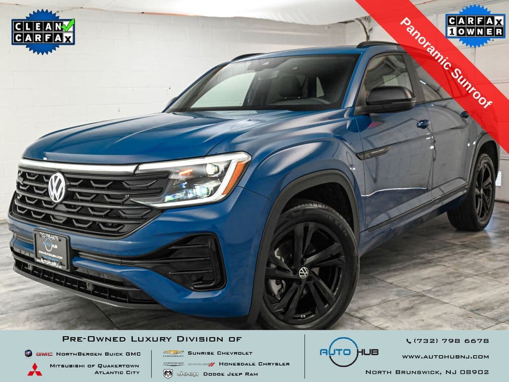 2026 Volkswagen Atlas Cross Sport SEL R-Line Black — photo 1 of 46