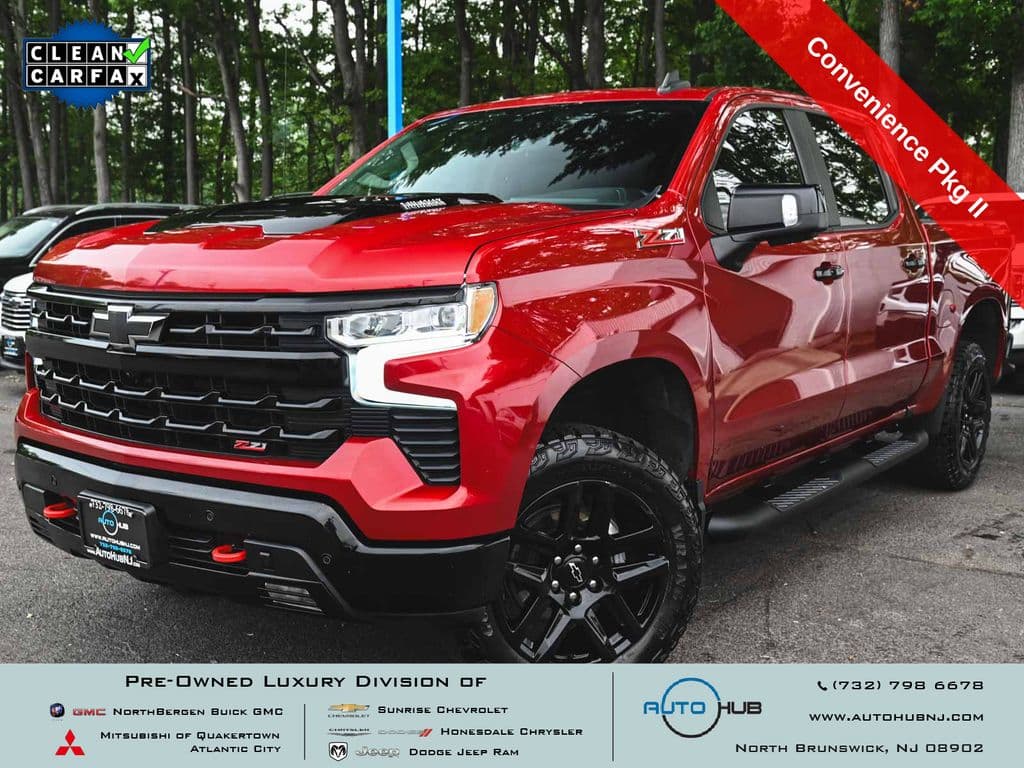 2024 Chevrolet Silverado 1500 LT Trail Boss — photo 1 of 42