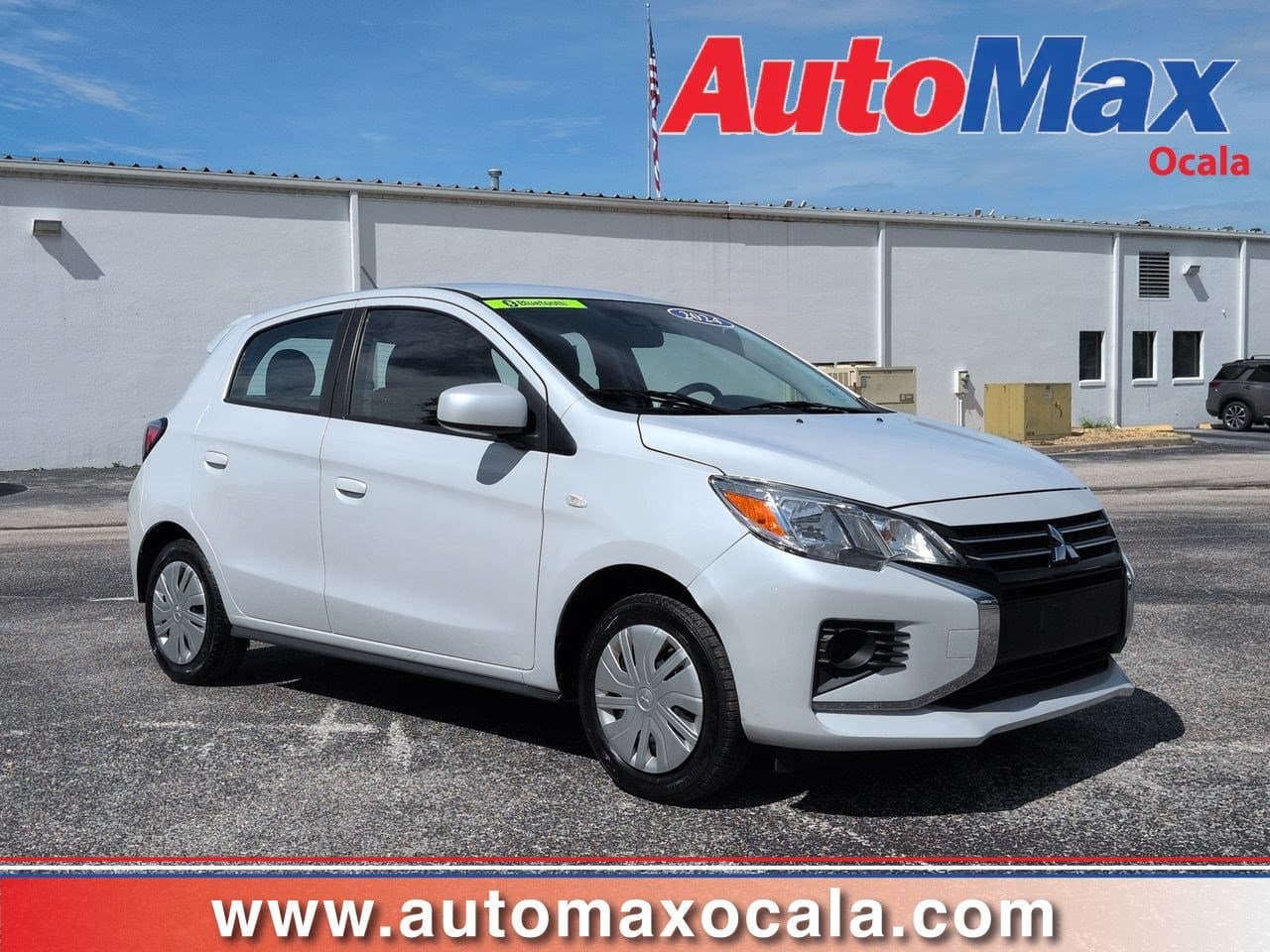 2024 Mitsubishi Mirage ES — photo 1 of 25
