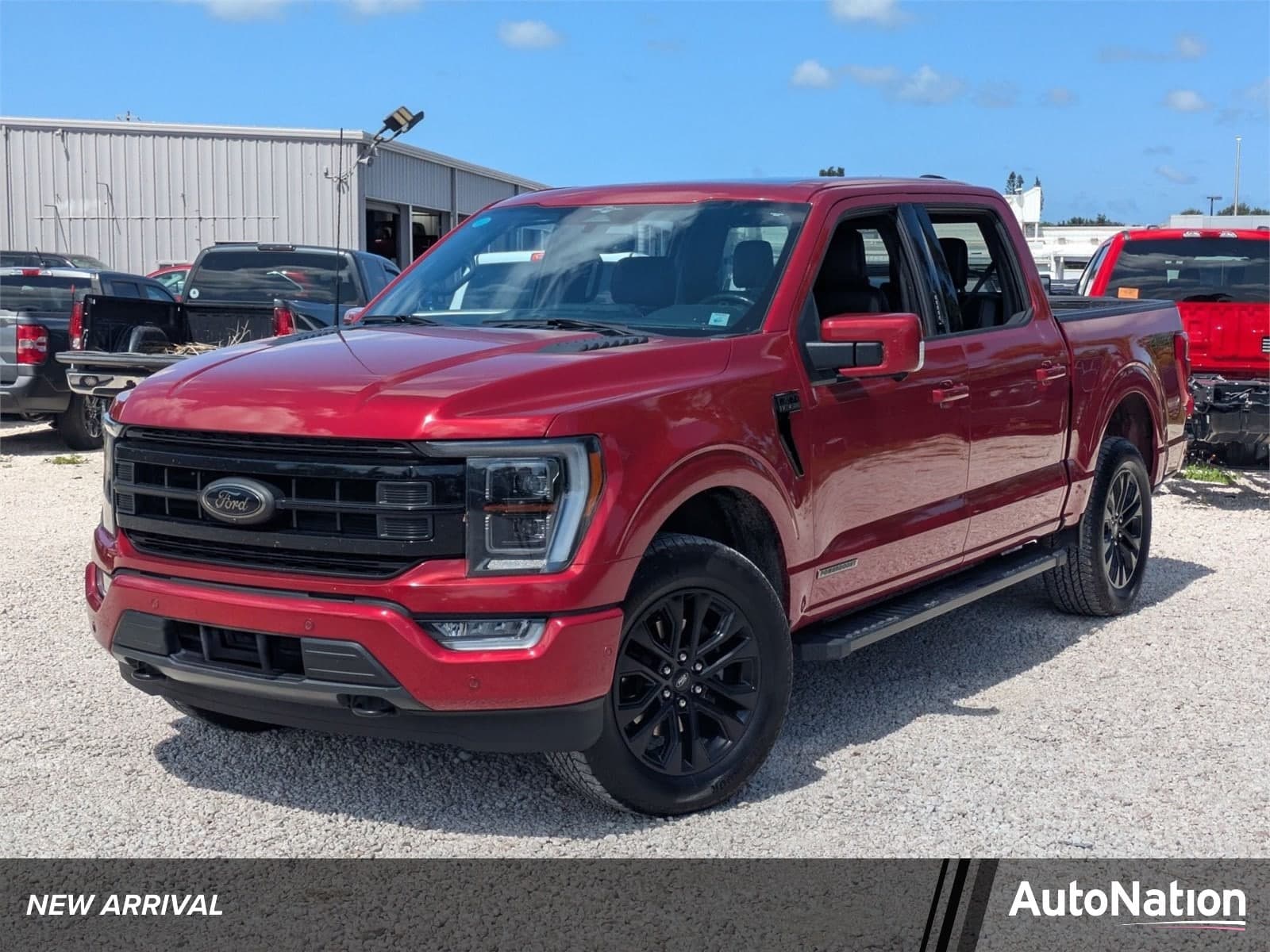 2023 Ford F-150 LARIAT — photo 1 of 15