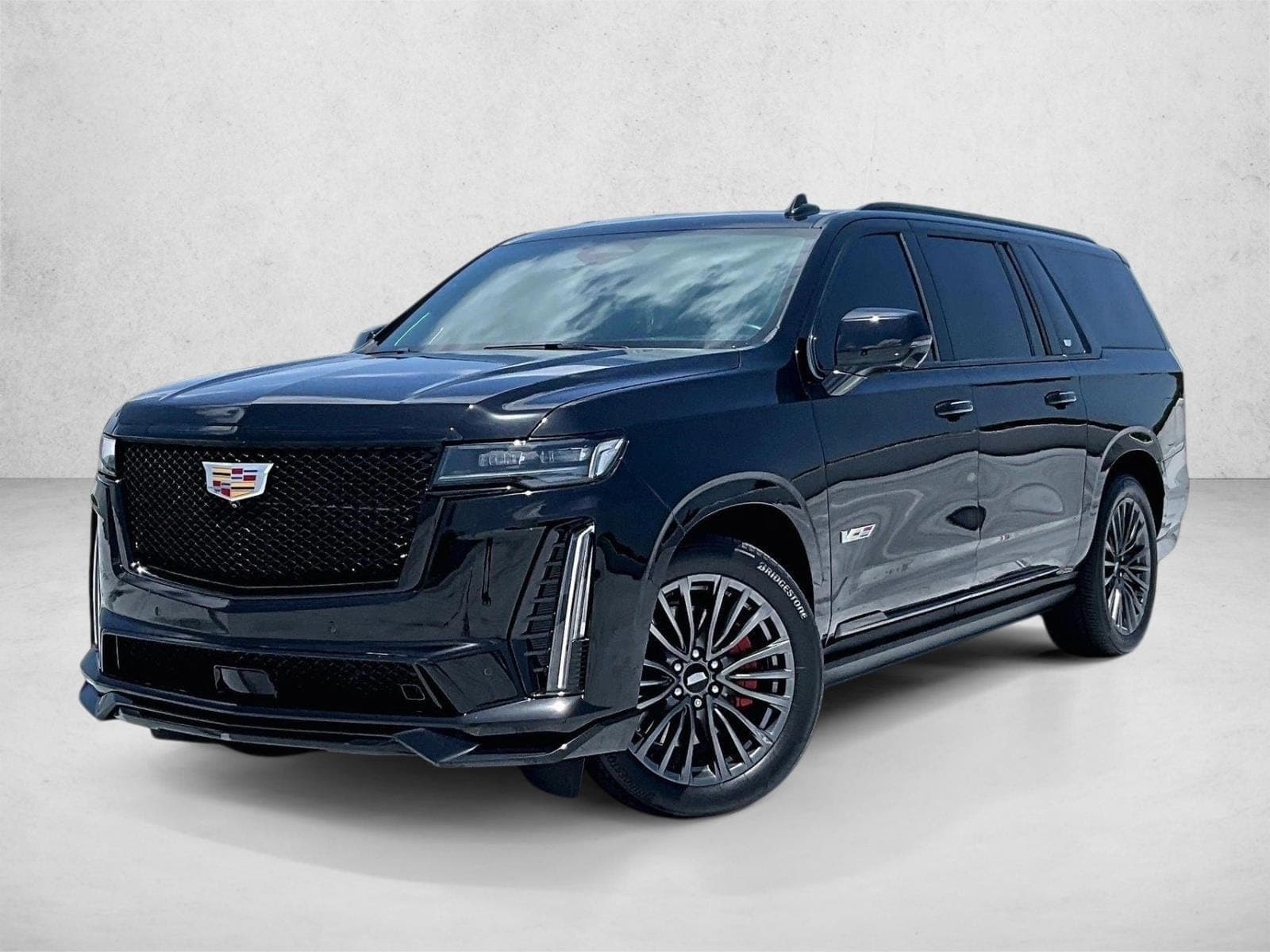 2023 Cadillac Escalade ESV AWD V-Series — photo 1 of 30