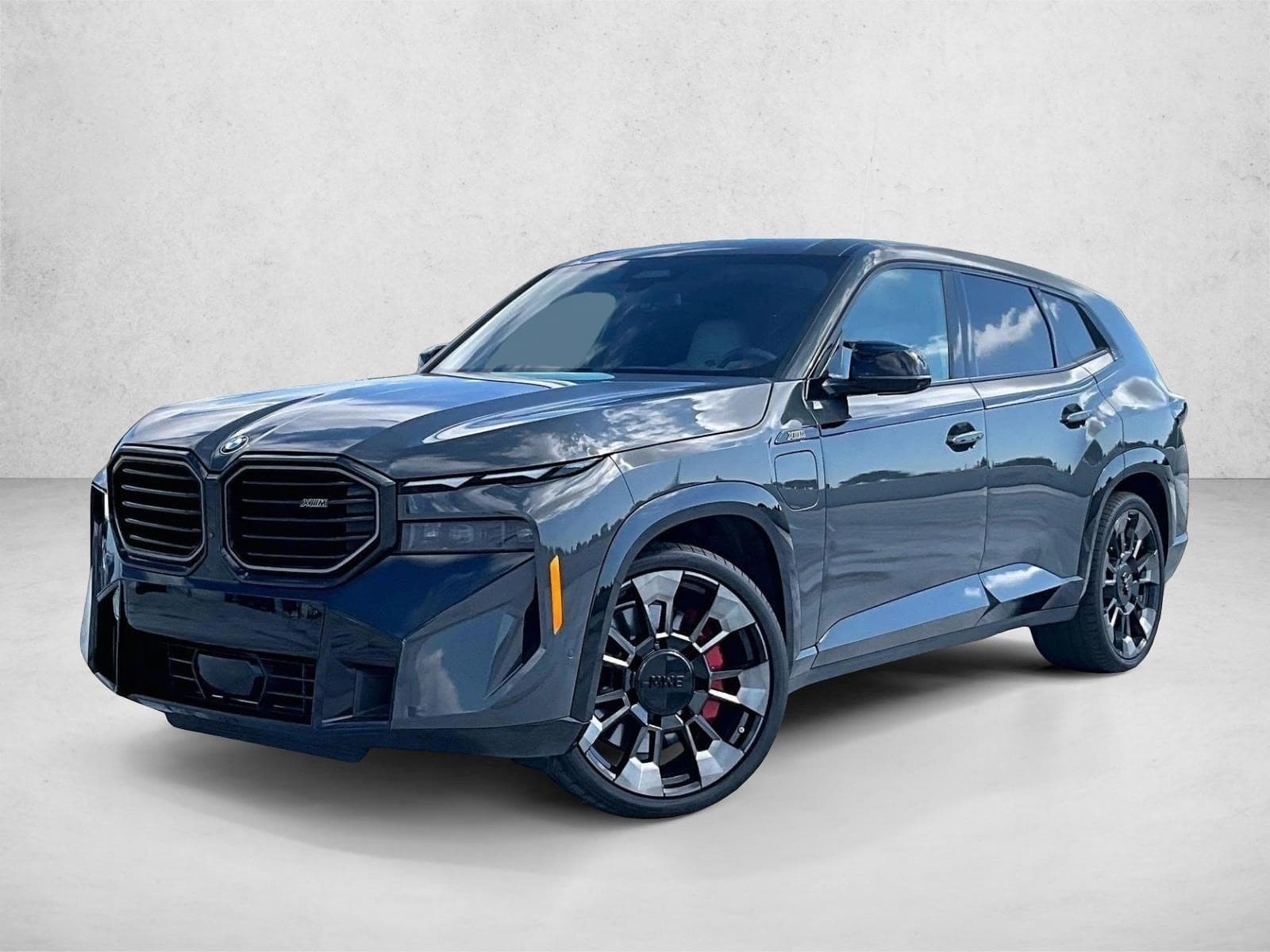 2023 BMW XM Base — photo 1 of 30