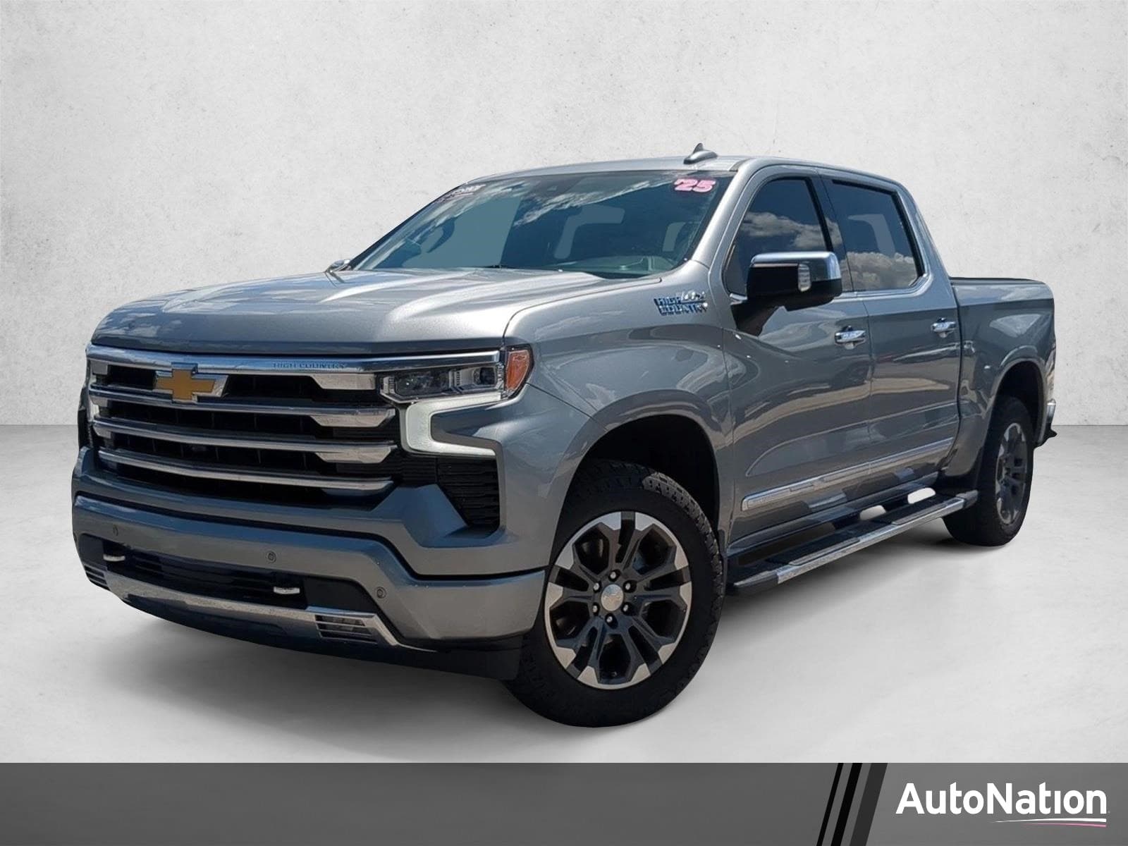 2025 Chevrolet Silverado 1500 High Country — photo 1 of 24