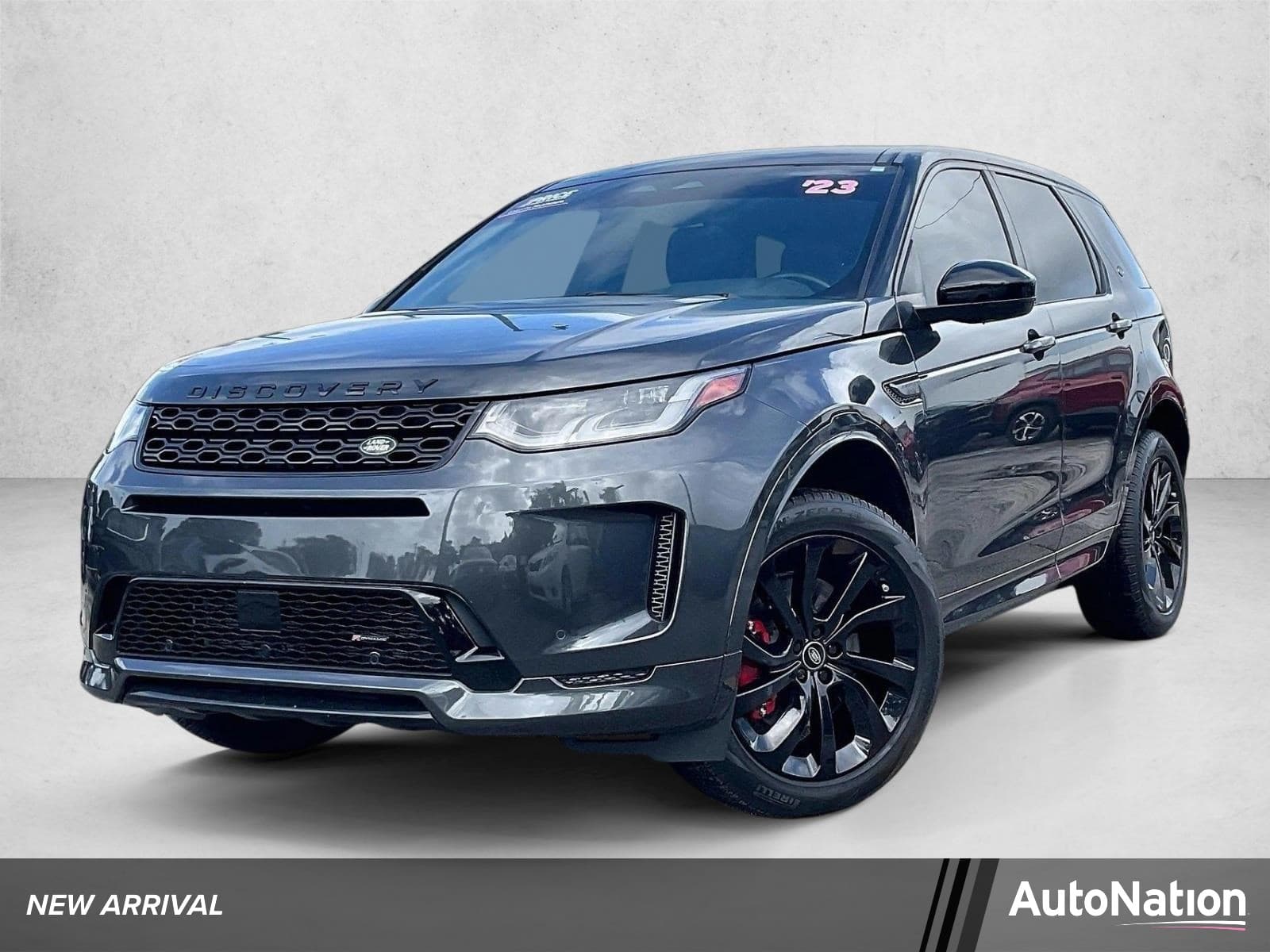 2023 Land Rover Discovery Sport SE R-Dynamic — photo 1 of 30