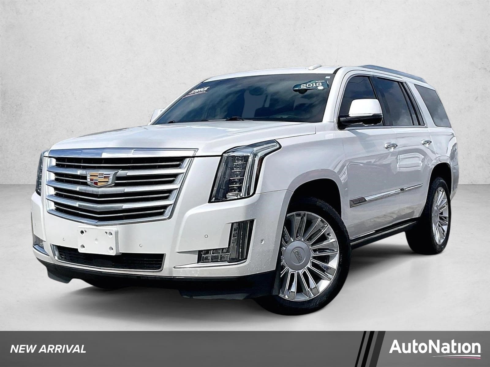 2018 Cadillac Escalade Platinum — photo 1 of 30