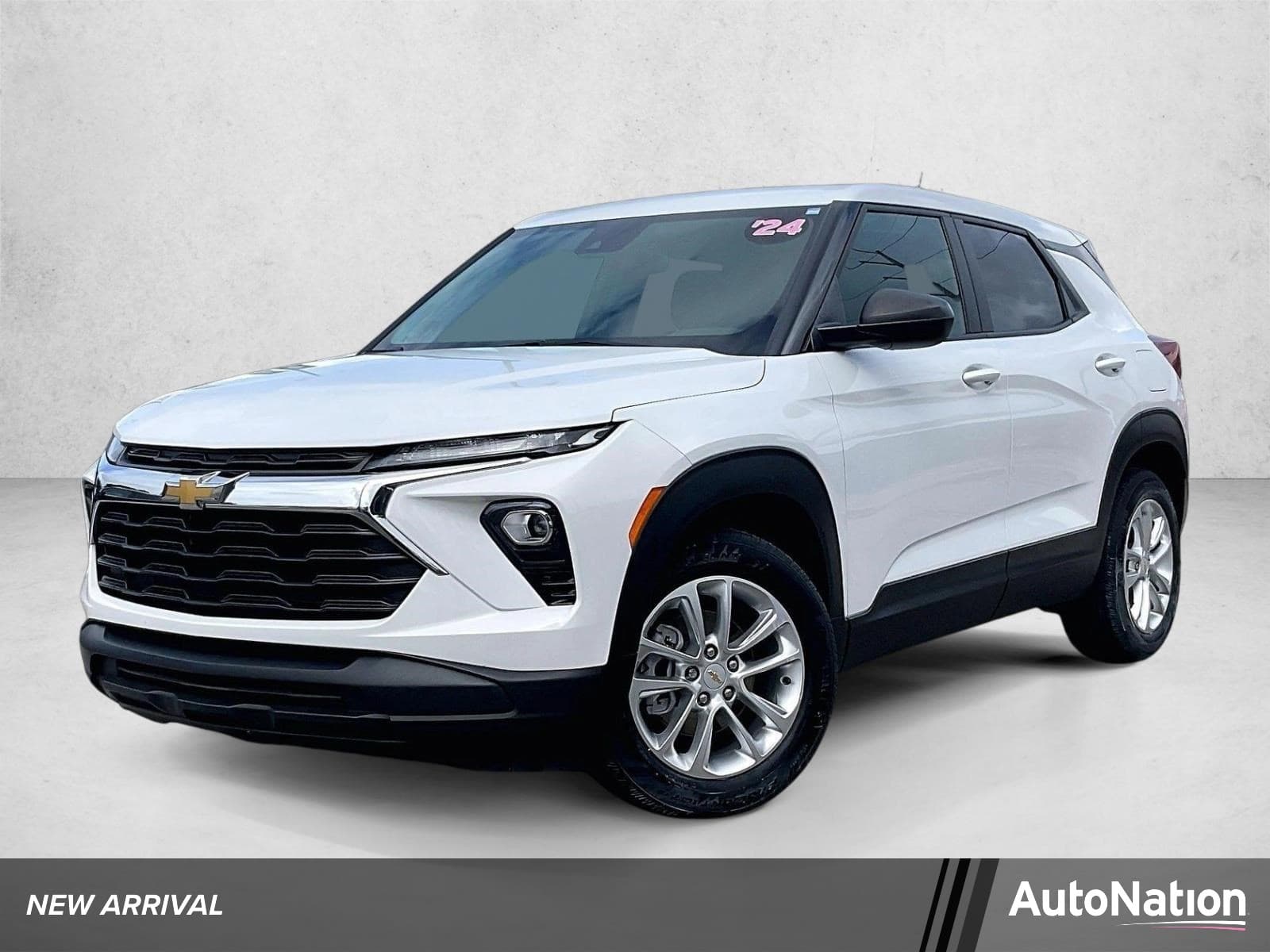 2024 Chevrolet Trailblazer LS — photo 1 of 29