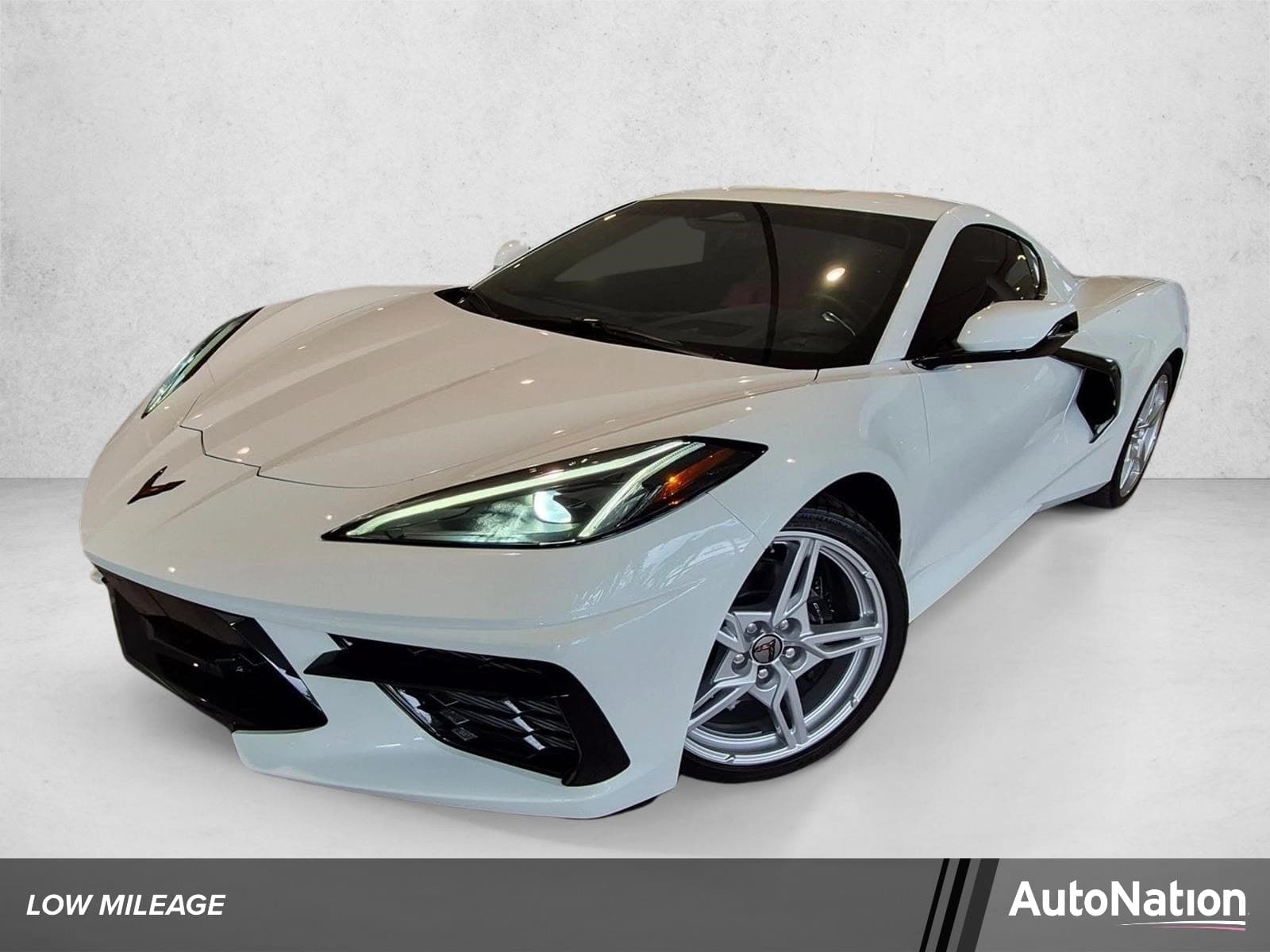 2025 Chevrolet Corvette Stingray 1LT — photo 1 of 22