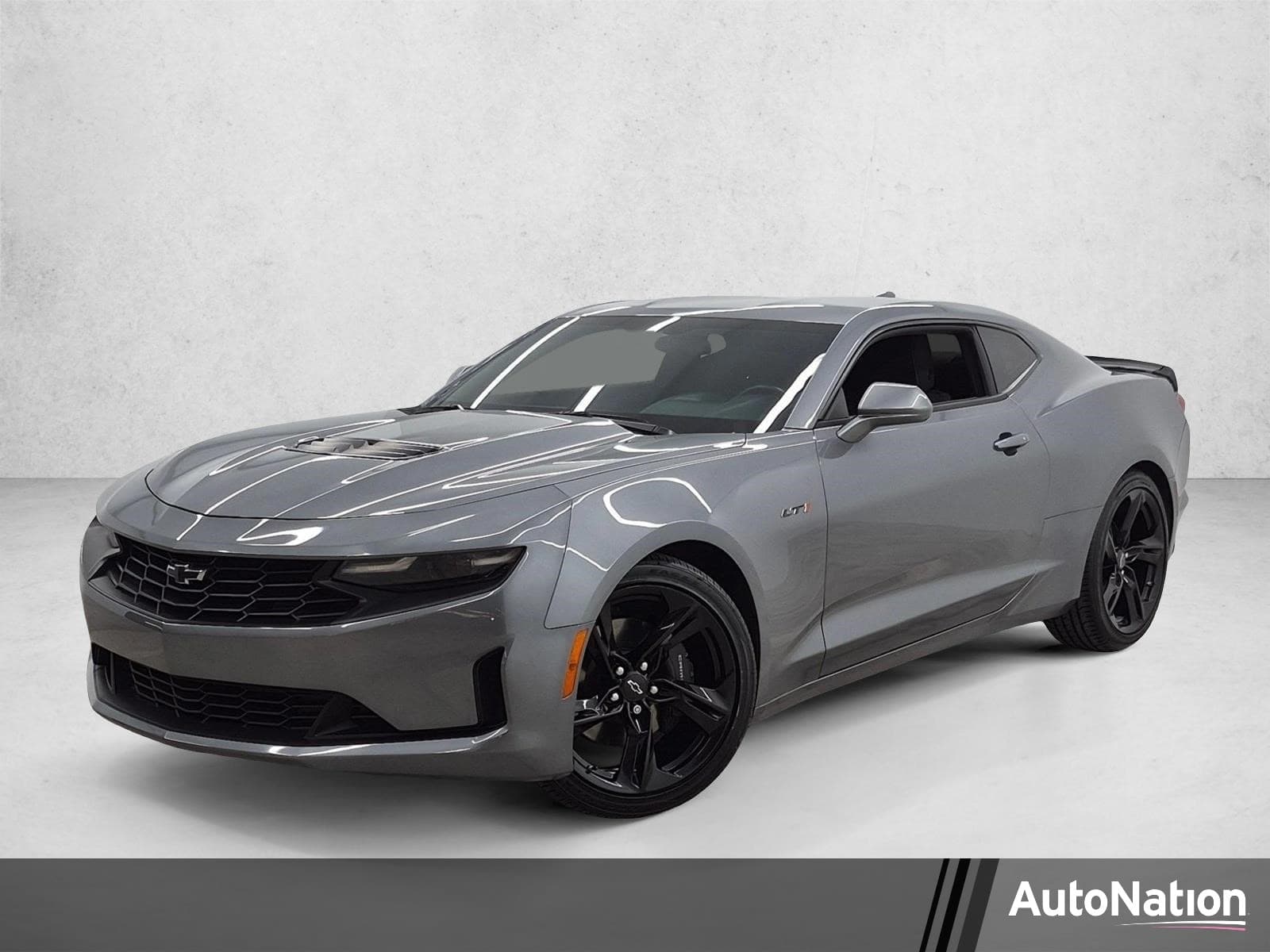 2021 Chevrolet Camaro LT1 — photo 1 of 23