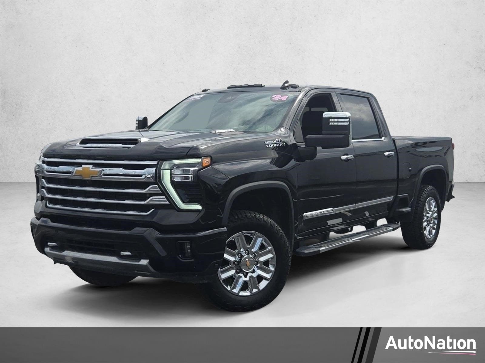 2024 Chevrolet Silverado 2500 HD High Country — photo 1 of 25