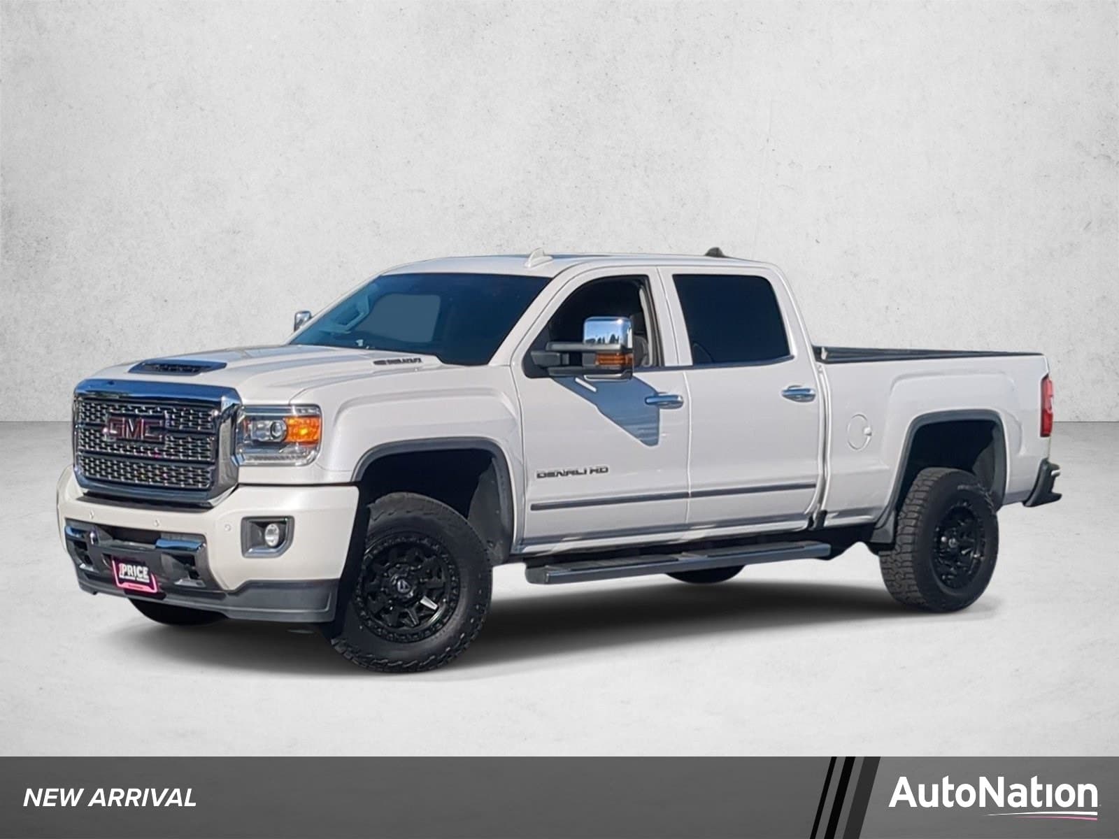2018 GMC Sierra 3500HD Denali — photo 1 of 25