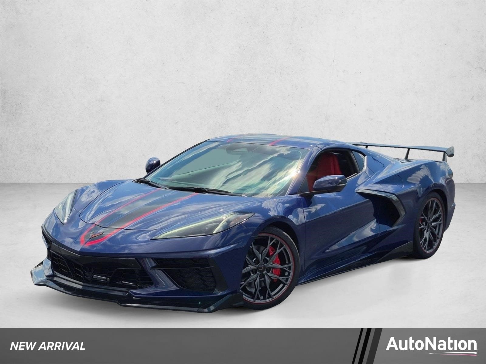 2025 Chevrolet Corvette Stingray 2LT — photo 1 of 16