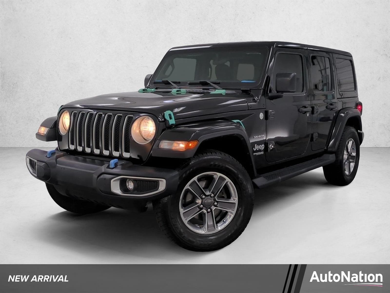 2018 Jeep Wrangler Sahara — photo 1 of 26