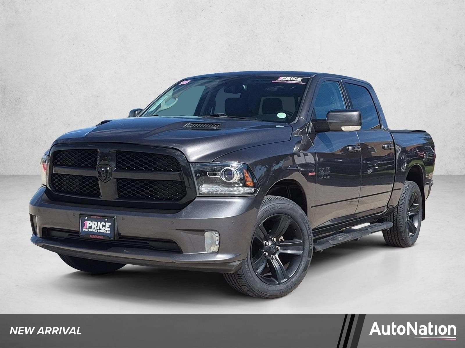 2018 RAM 1500 Night — photo 1 of 25