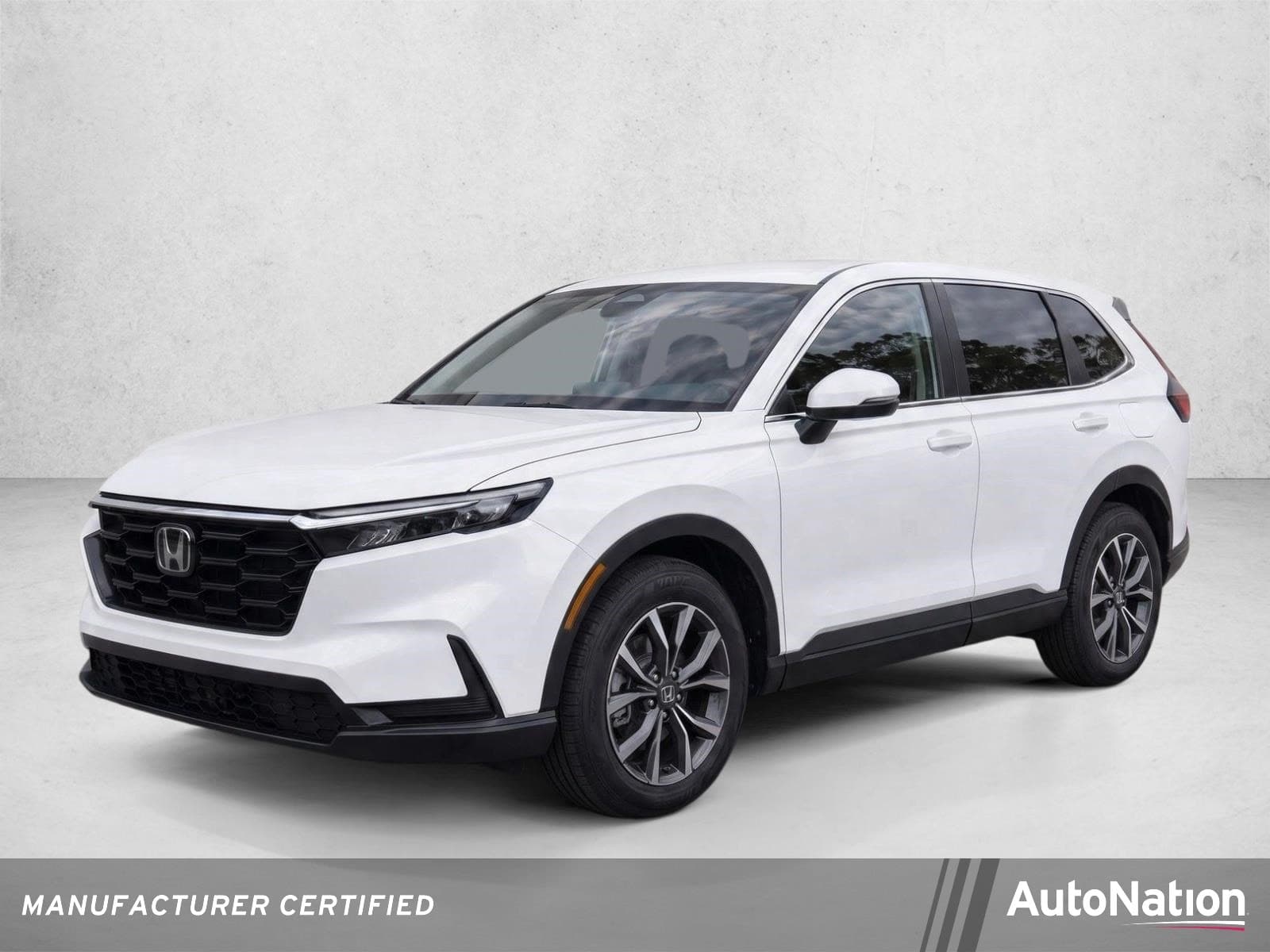 2025 Honda CR-V LX — photo 1 of 16