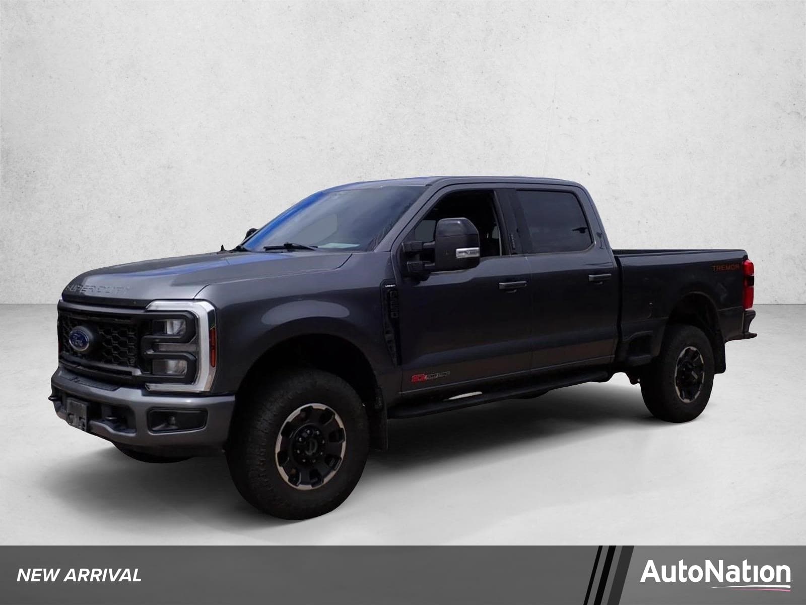 2024 Ford Super Duty F-250 SRW LARIAT — photo 1 of 15