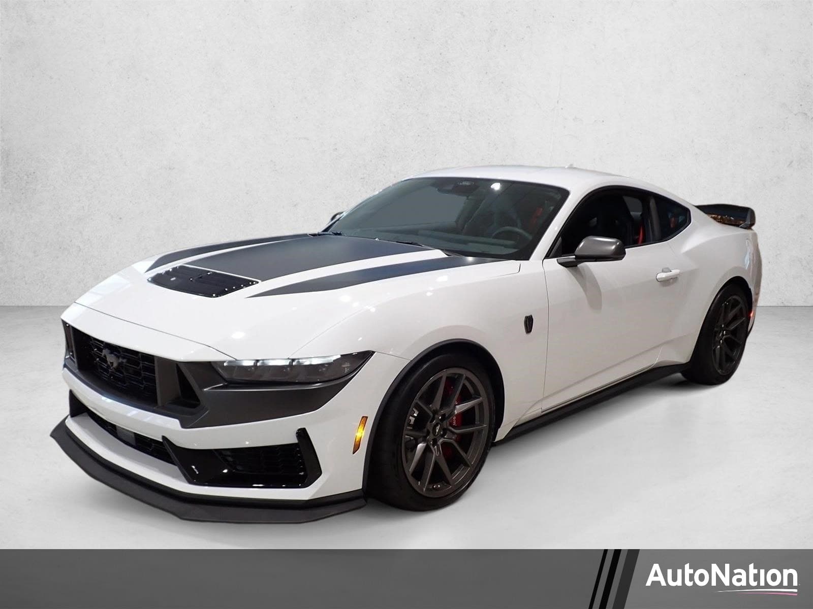 2026 Ford Mustang Dark Horse — photo 1 of 15