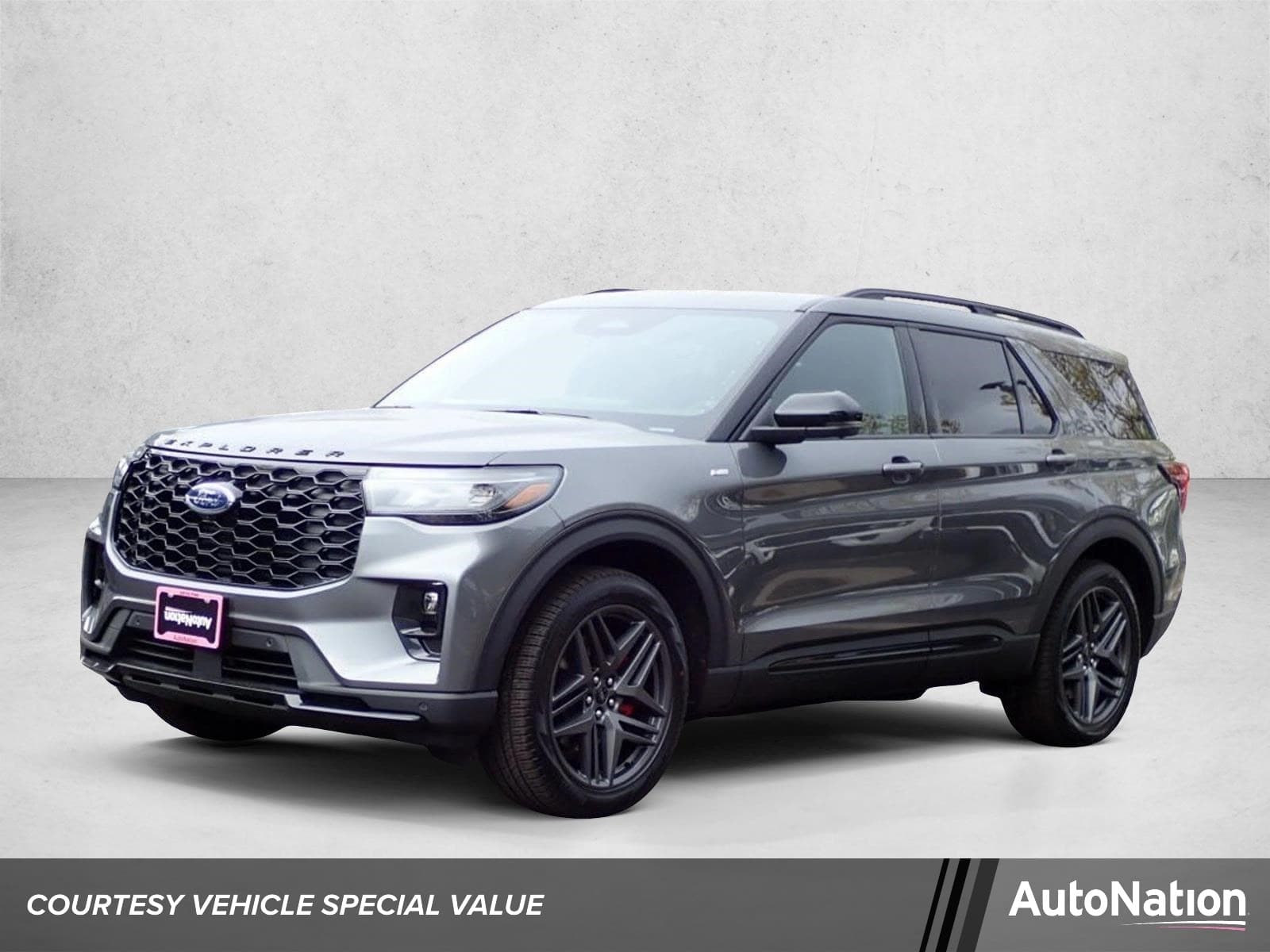 2026 Ford Explorer ST-Line — photo 1 of 34