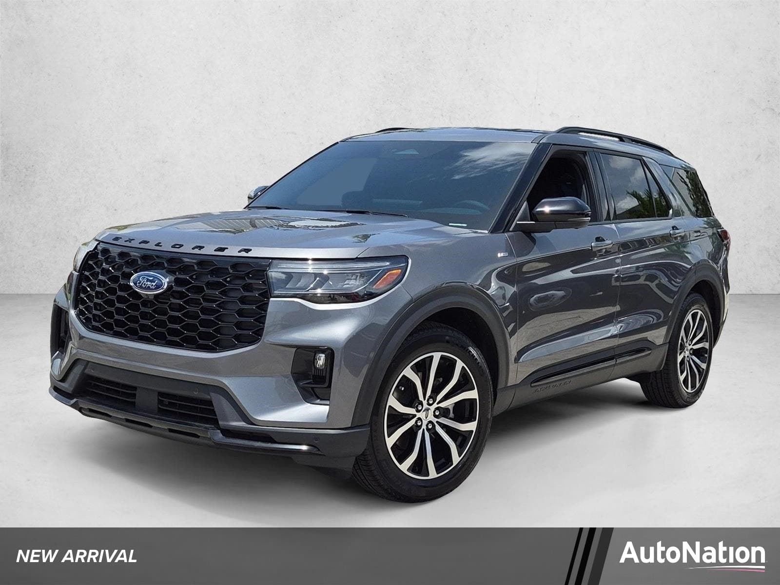 2026 Ford Explorer ST-Line — photo 1 of 25