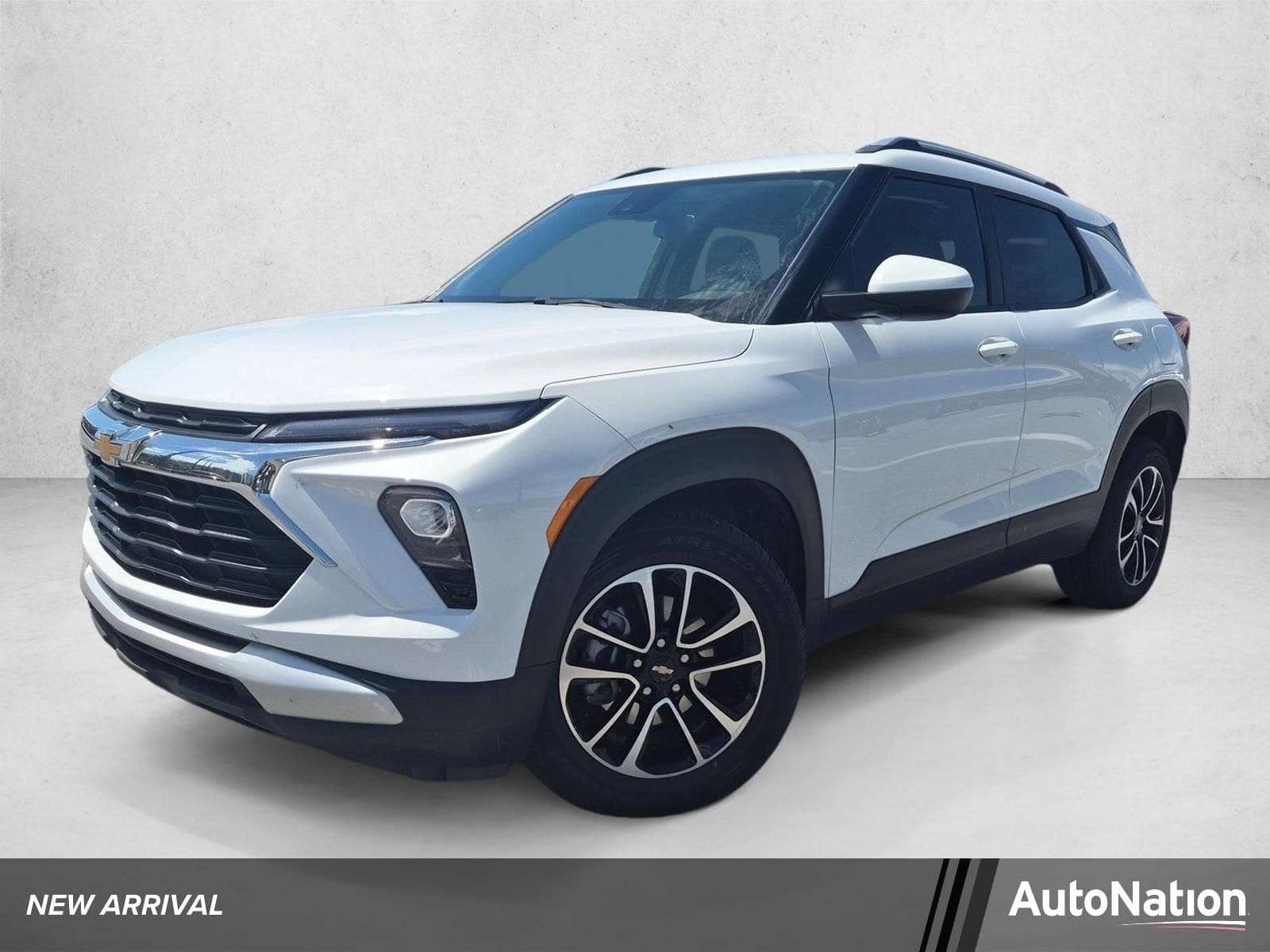 2025 Chevrolet Trailblazer LT — photo 1 of 16