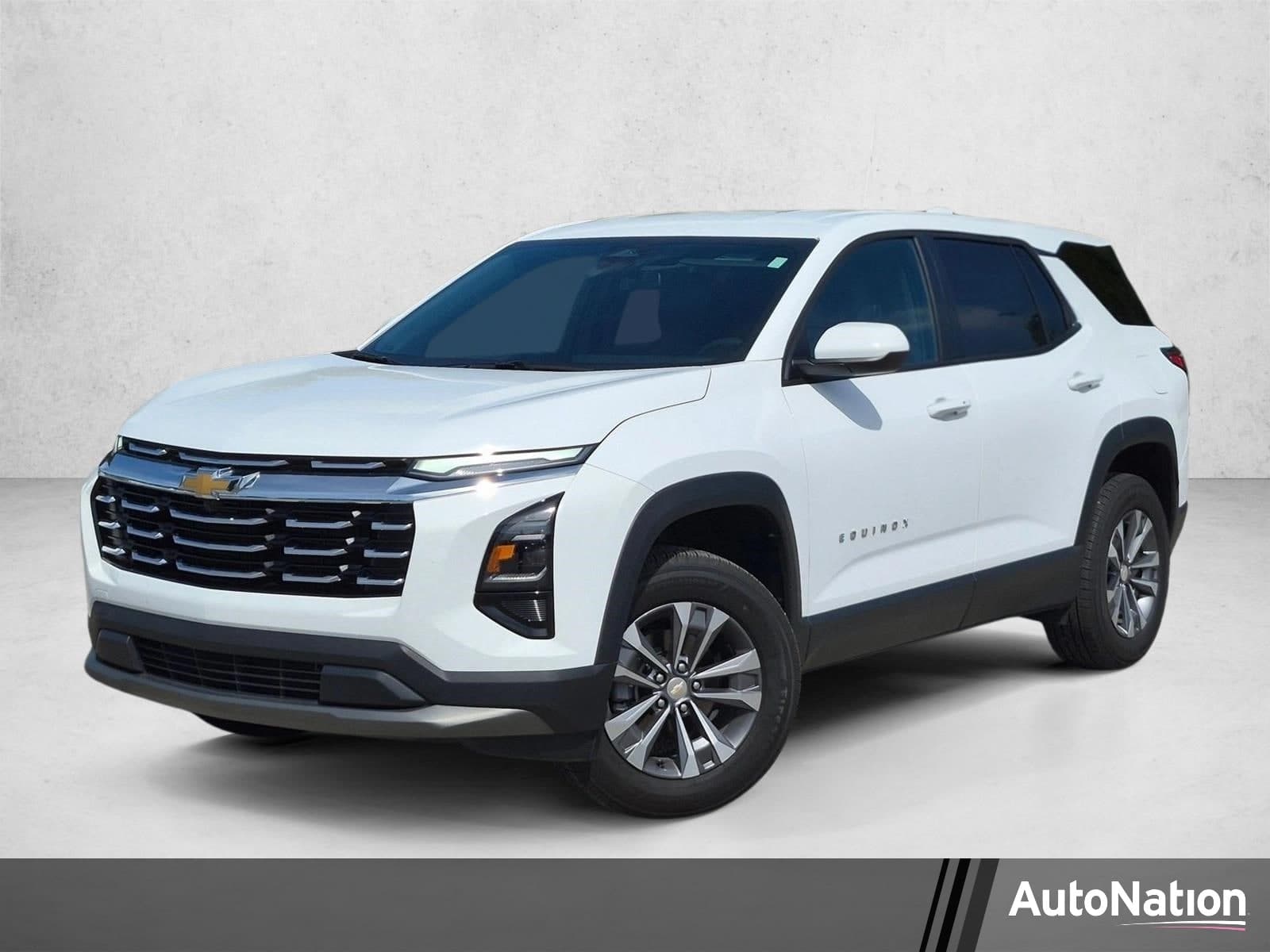2026 Chevrolet Equinox FWD LT — photo 1 of 21