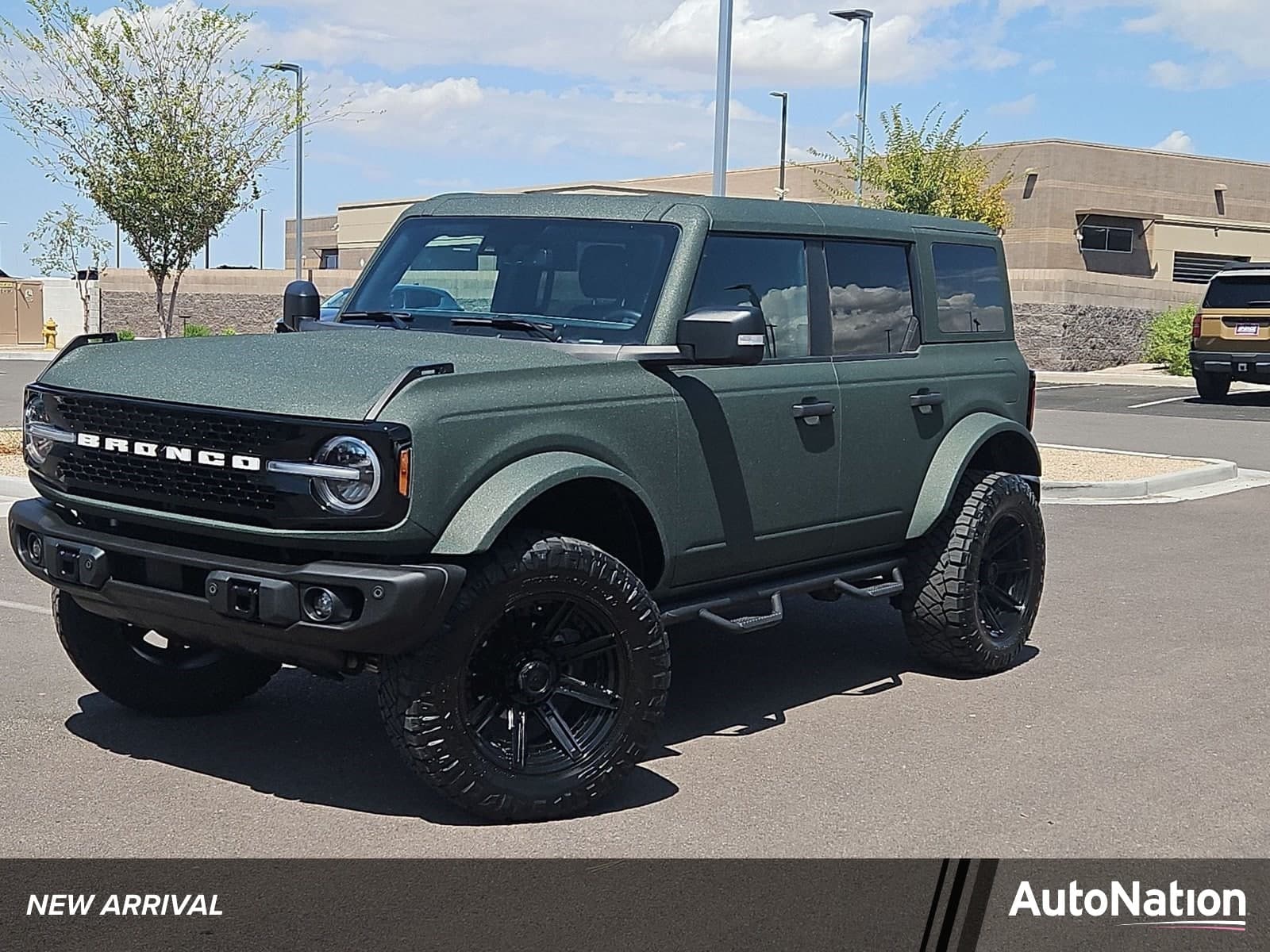2023 Ford Bronco Wildtrak — photo 1 of 24