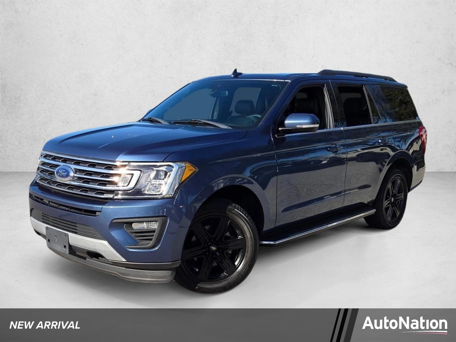 2019 Ford Expedition XLT — photo 1 of 21