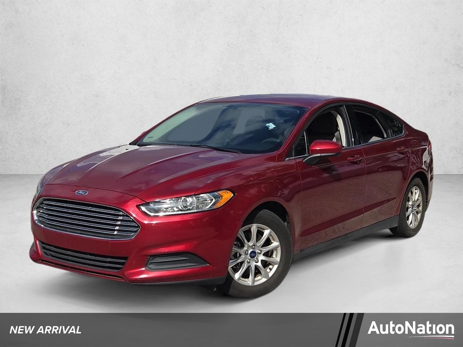 2016 Ford Fusion S — photo 1 of 16