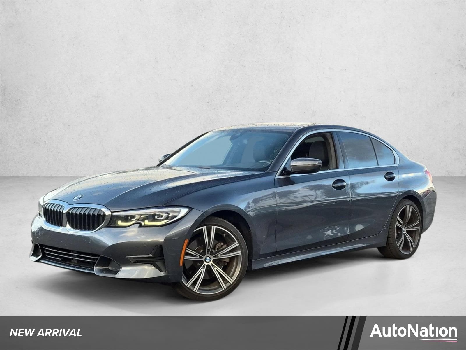 2021 BMW 3 Series 330i — photo 1 of 15