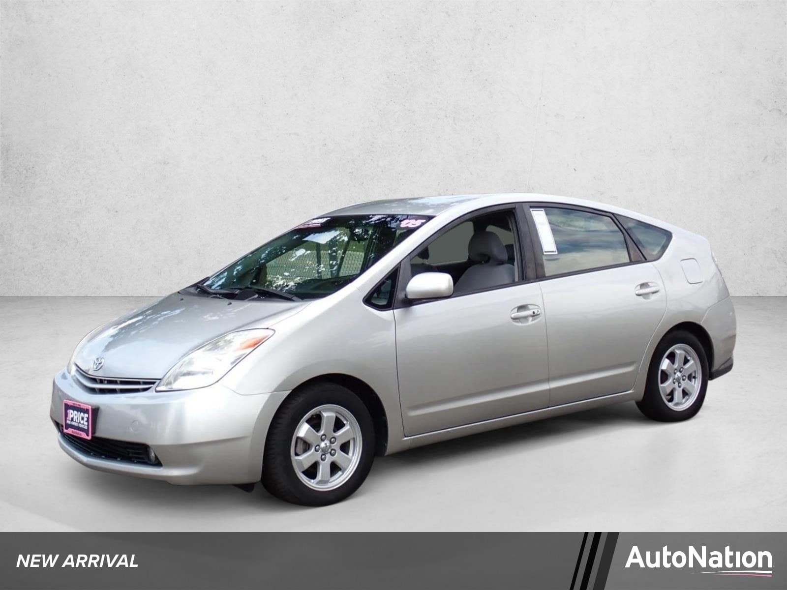 2005 Toyota Prius Base — photo 1 of 21