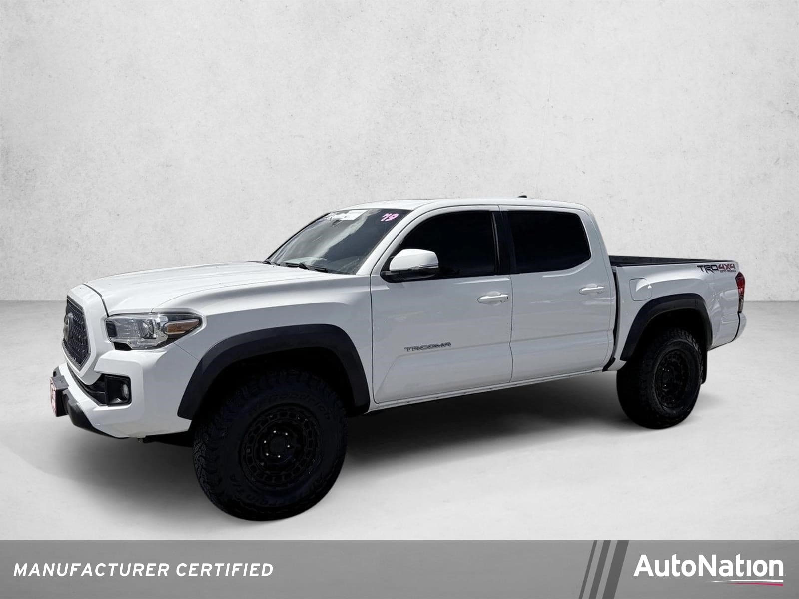 2019 Toyota Tacoma TRD Off Road V6 — photo 1 of 23