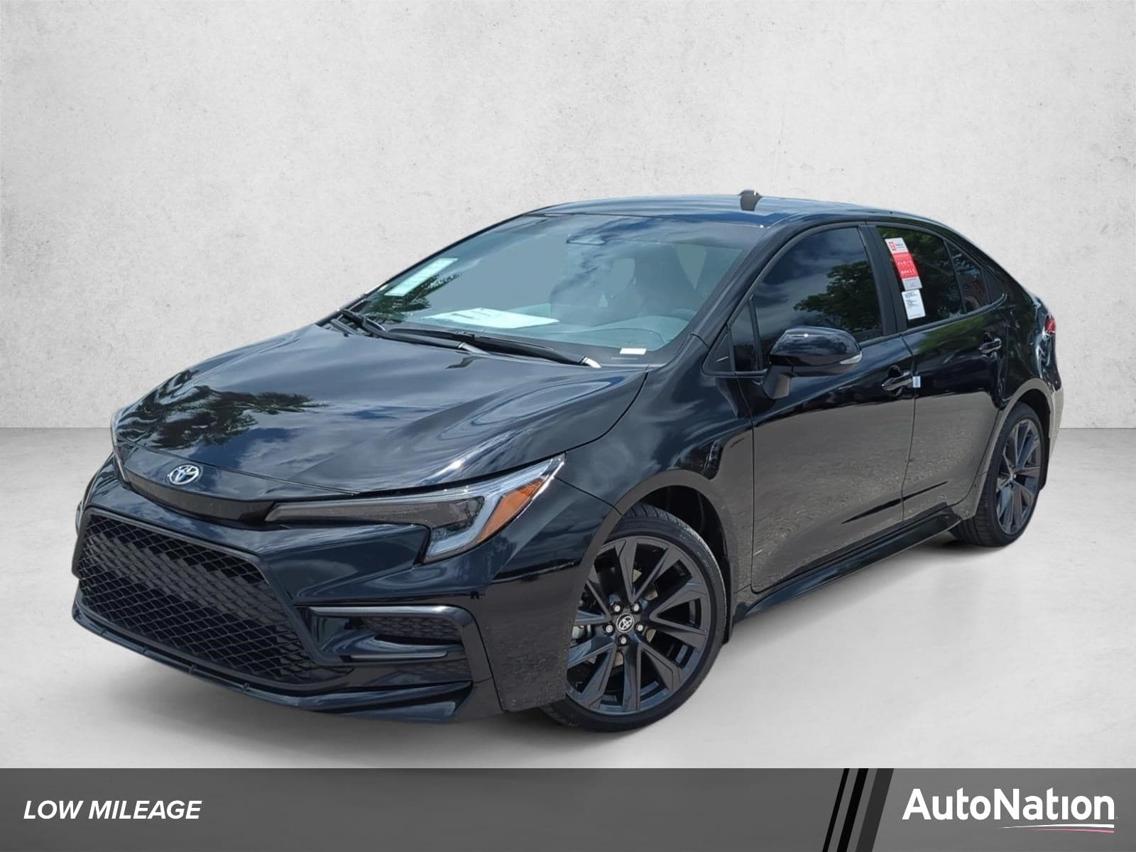2026 Toyota Corolla SE — photo 1 of 57