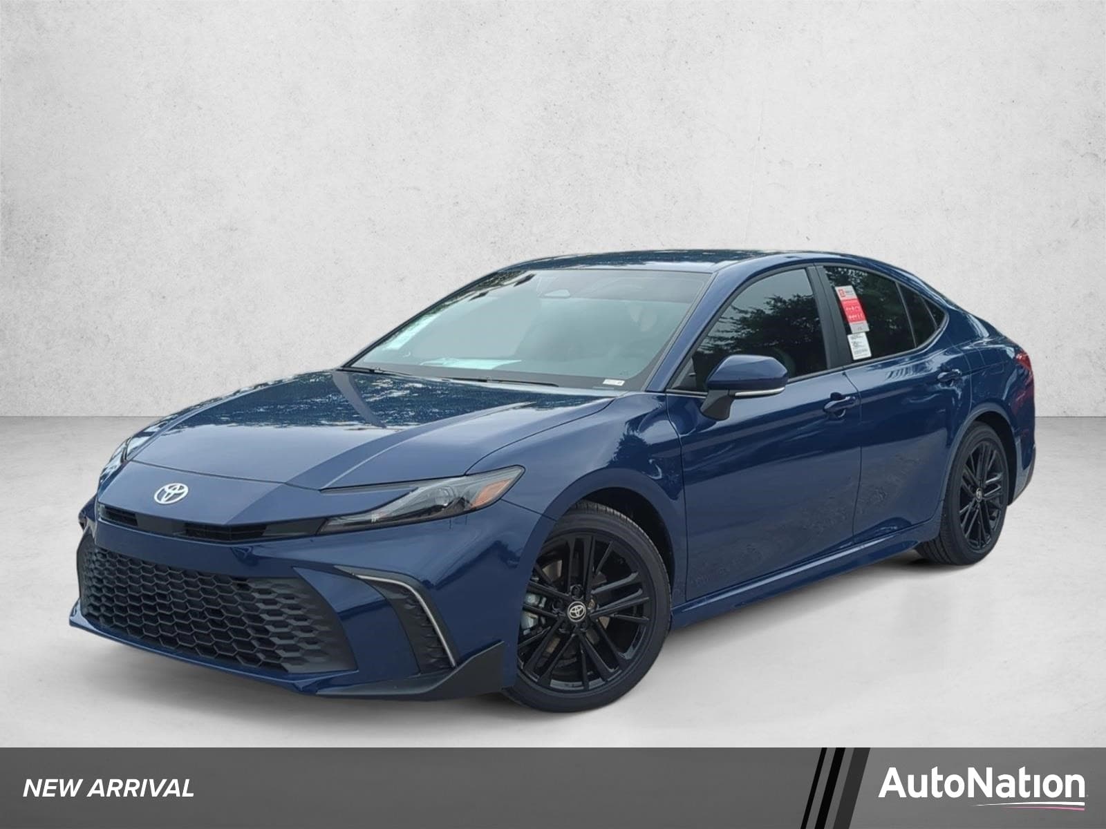 2026 Toyota Camry SE — photo 1 of 60