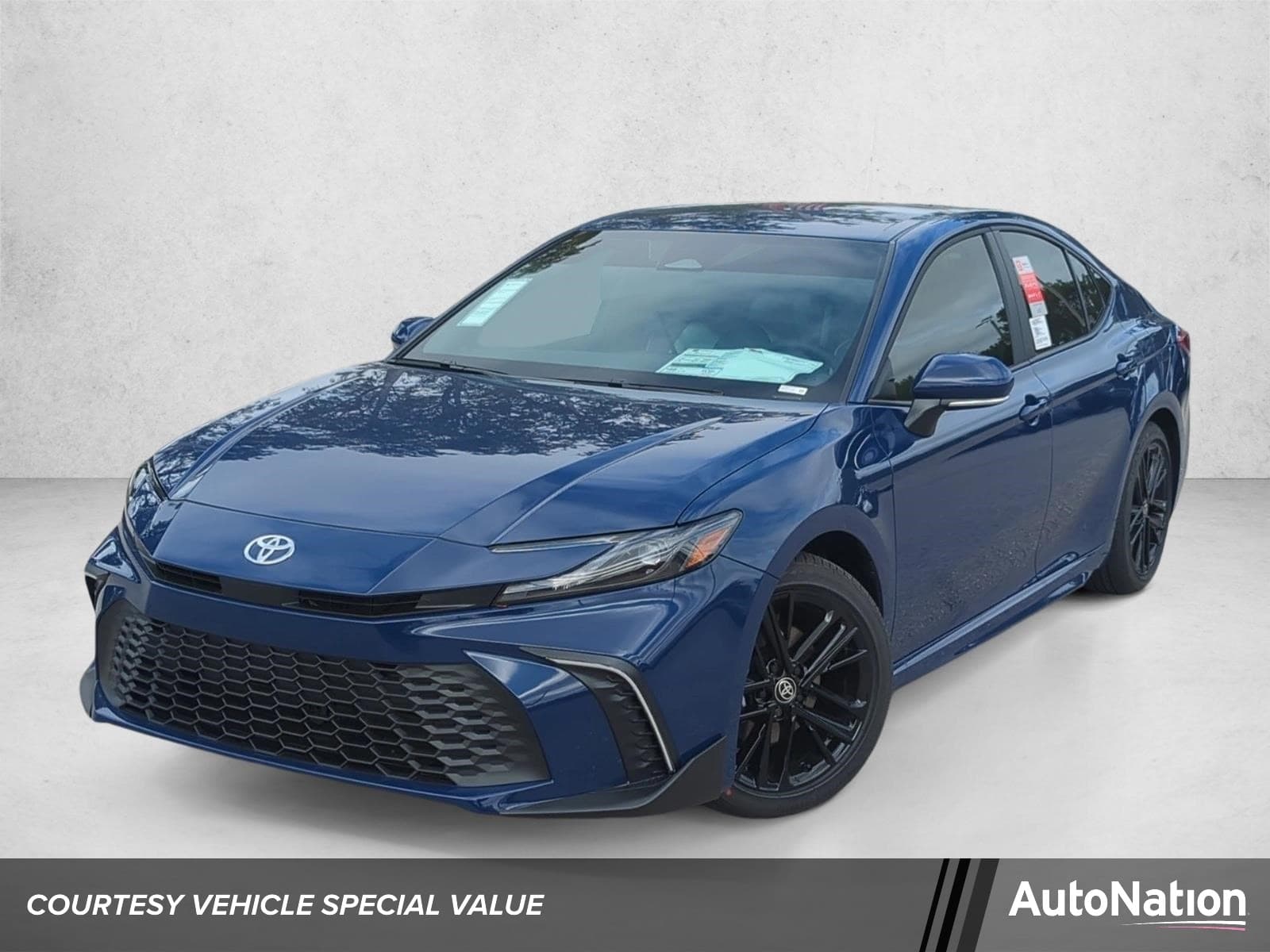 2026 Toyota Camry SE — photo 1 of 58