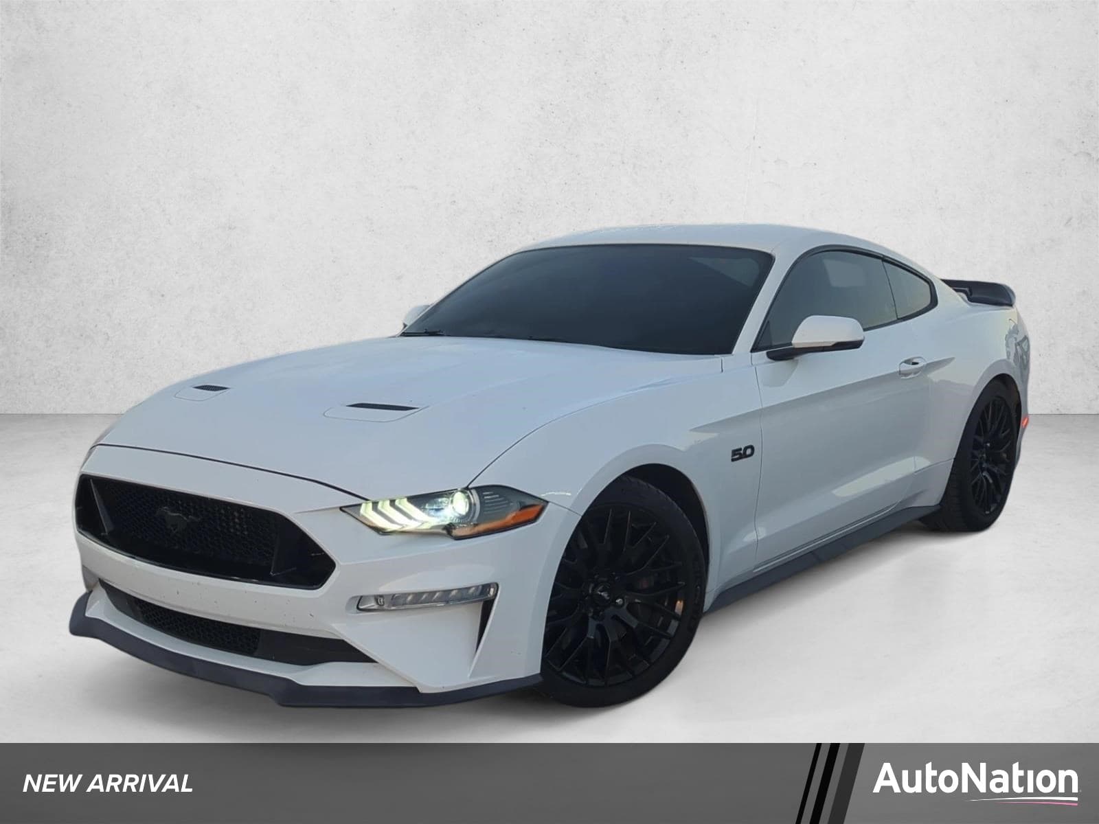 2019 Ford Mustang GT Premium — photo 1 of 28
