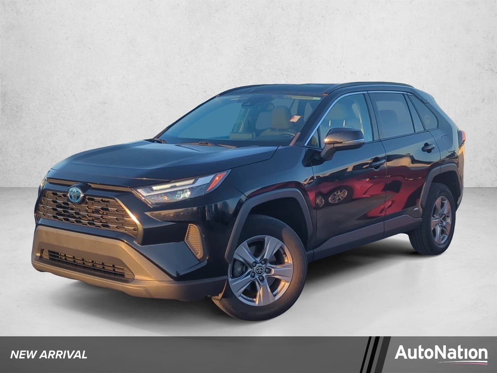 2024 Toyota RAV4 Base — photo 1 of 26